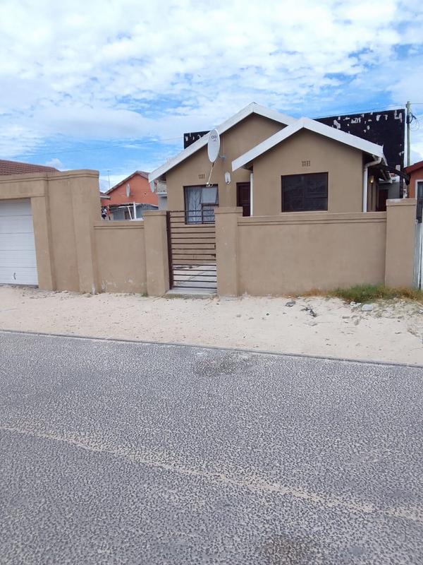 2 Bedroom Property for Sale in Ilitha Park Western Cape